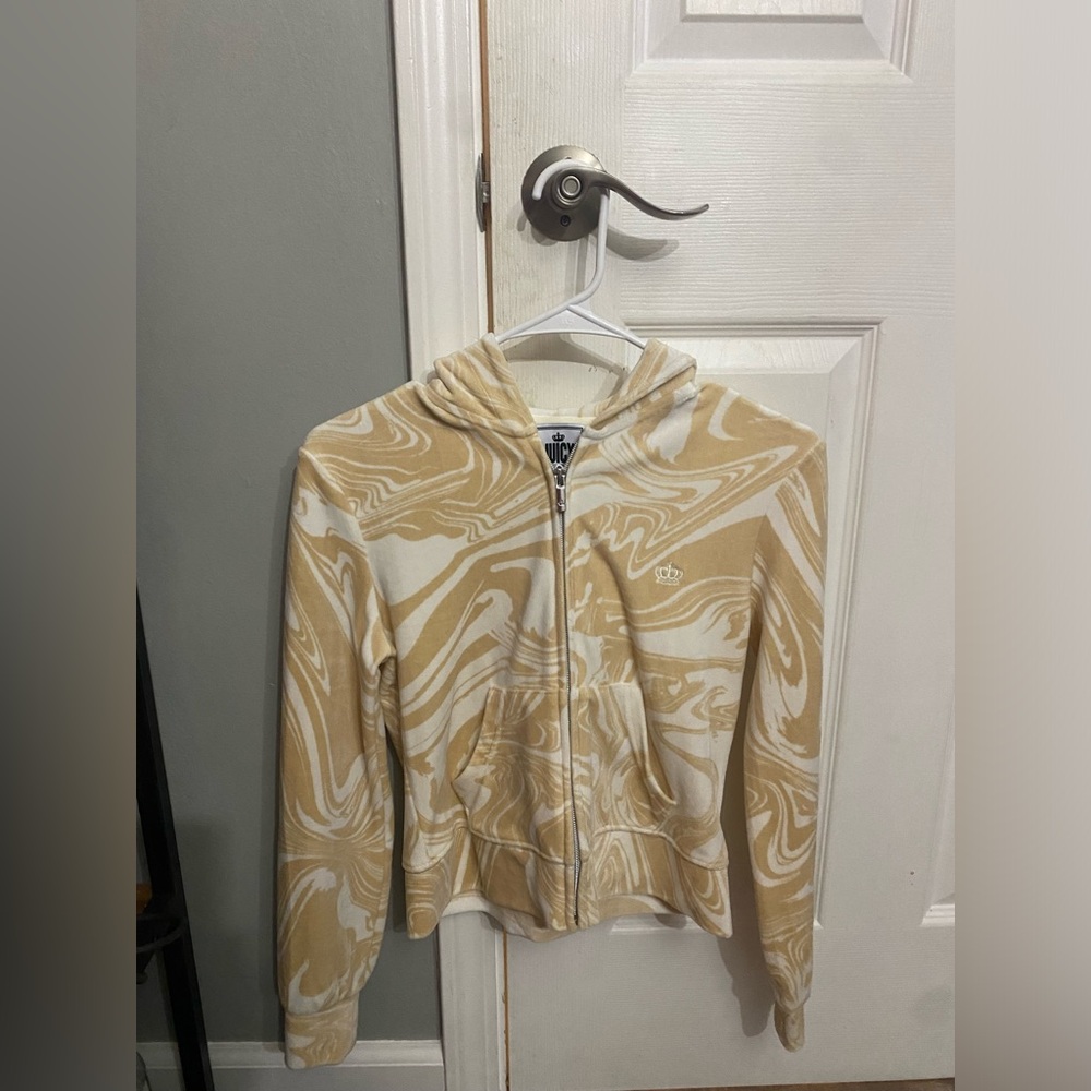 Juicy couture spiral creme hoodie XS